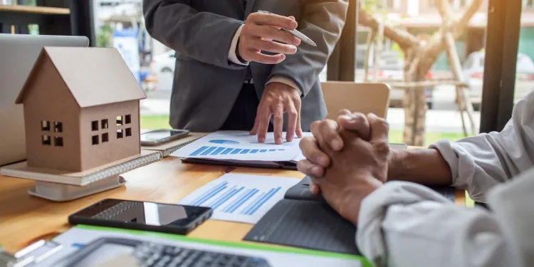 How to Maximize Cash Flow in Your Real Estate Investments